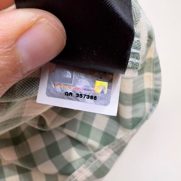 The North Face Green & White Plaid
Checked Button Down Shirt Sz XXL 100% Cotton - Picture 7 of 10